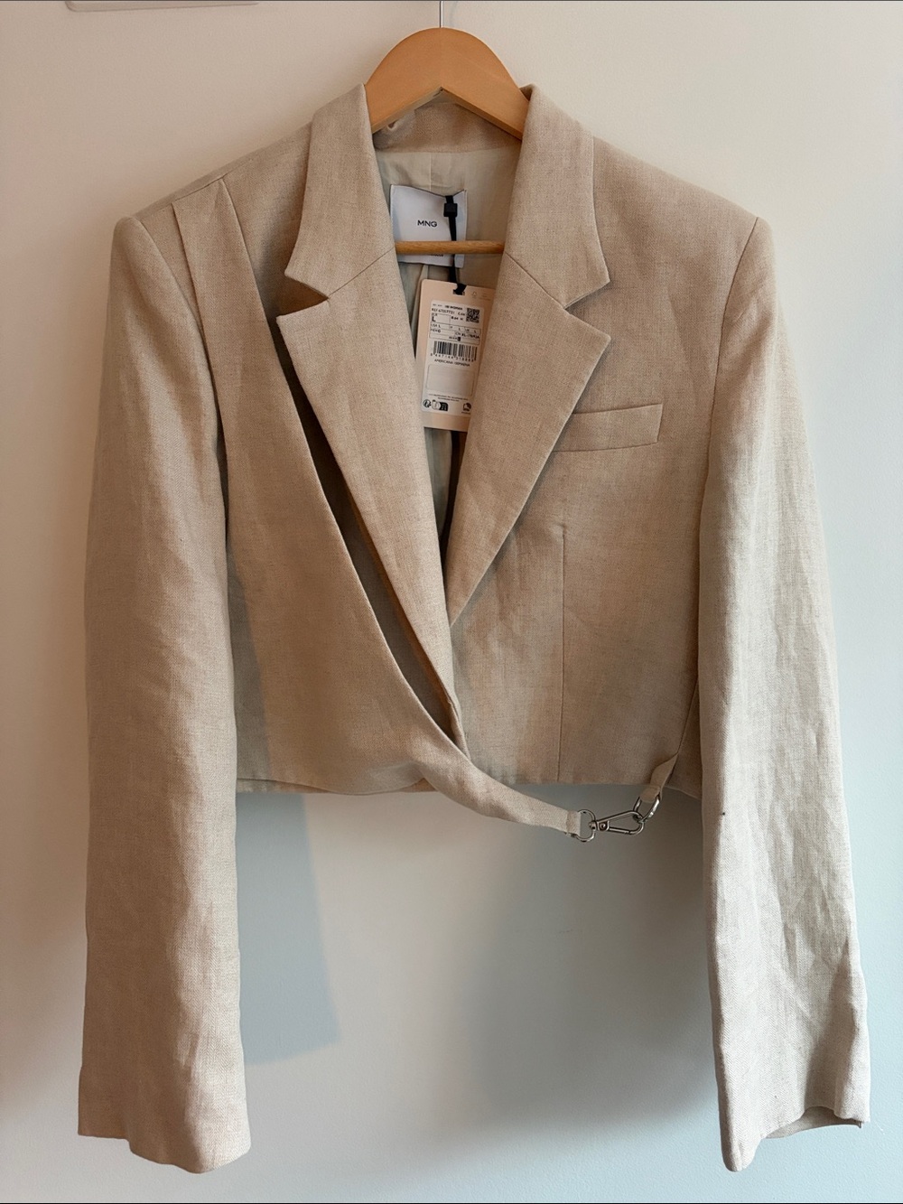 Mango Cropped Linen-Blend Blazer in Beige